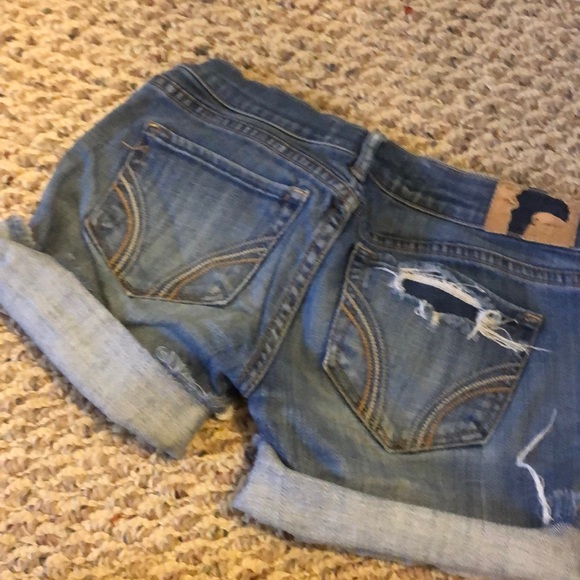Hollister Jean shorts - Picture 2 of 4
